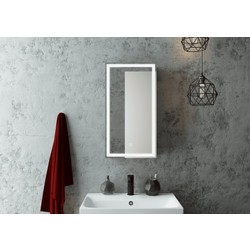 Зеркало-шкаф Континент Mirror Box LED 350х650 правый